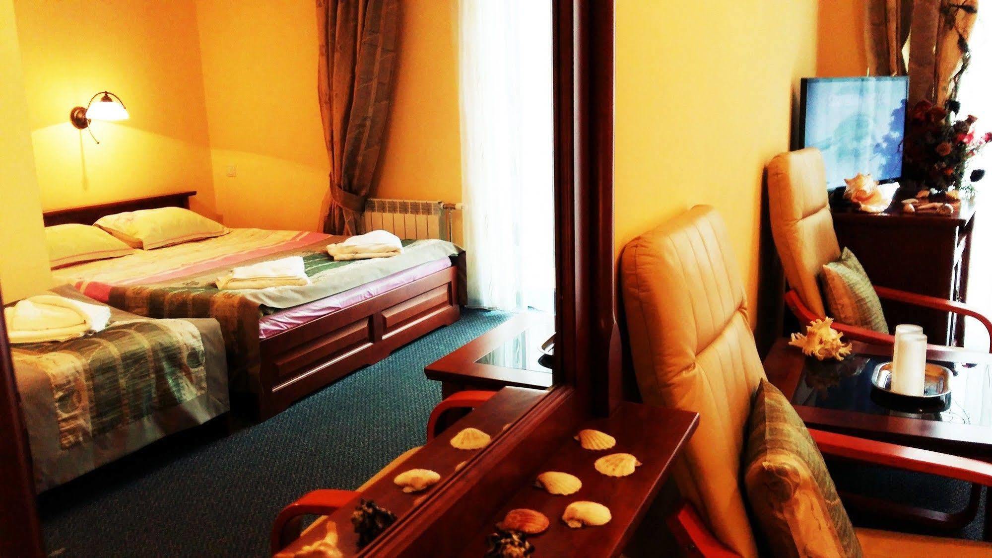Hotel Spinaker Leba Ngoại thất bức ảnh