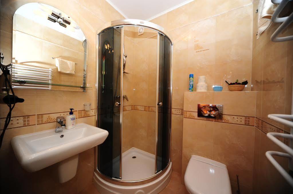 Hotel Spinaker Leba Ngoại thất bức ảnh